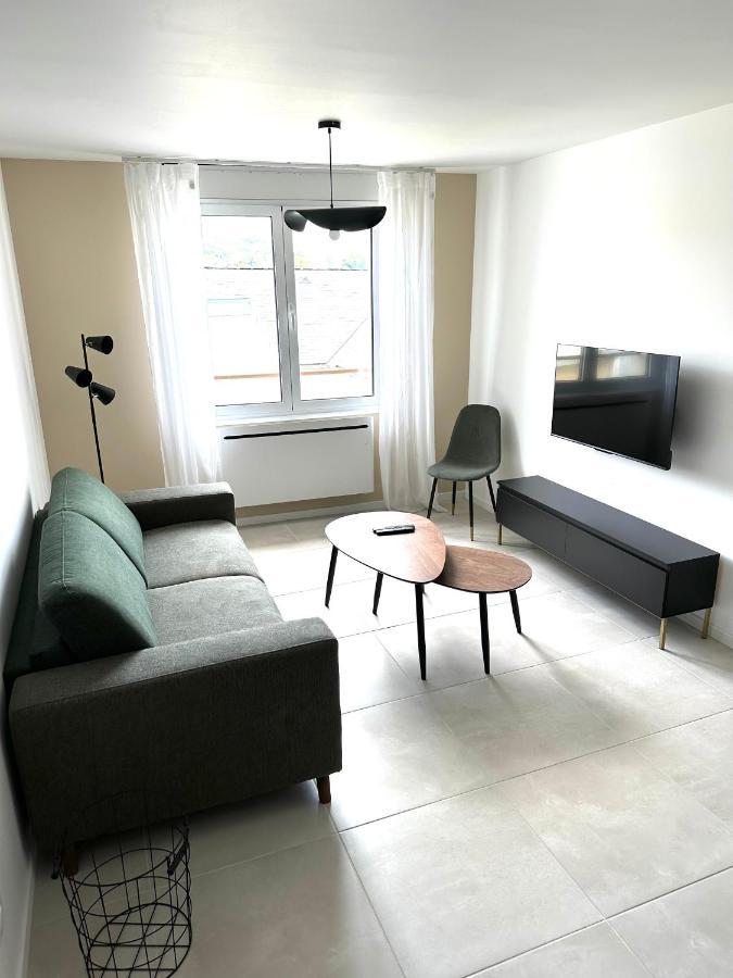 Appartement Neuf Contemporain Лурд Екстер'єр фото